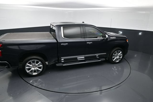 Used 2022 Chevrolet Silverado 1500 High Country w/ Technology Package AWD/4WD image 28