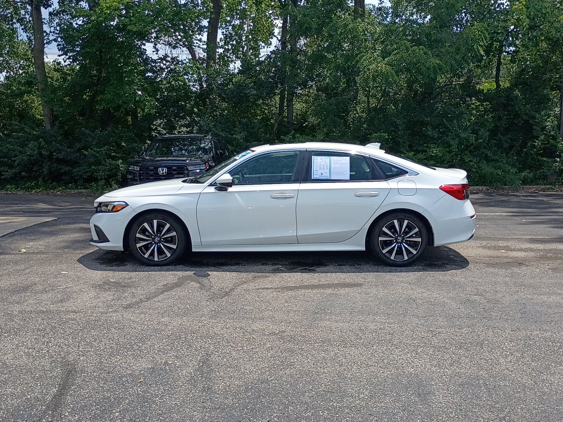 Used 2024 Honda Civic EX image 6