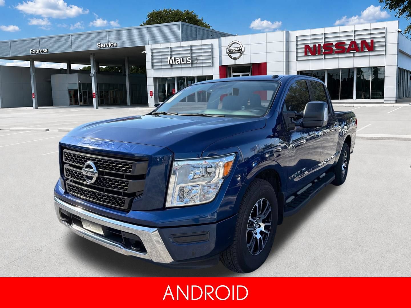 Used 2020 Nissan Titan SV w/ SV Convenience Package RWD image 4