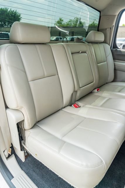 Used 2014 Chevrolet Silverado 2500 LT w/ Interior Plus Package AWD/4WD image 40