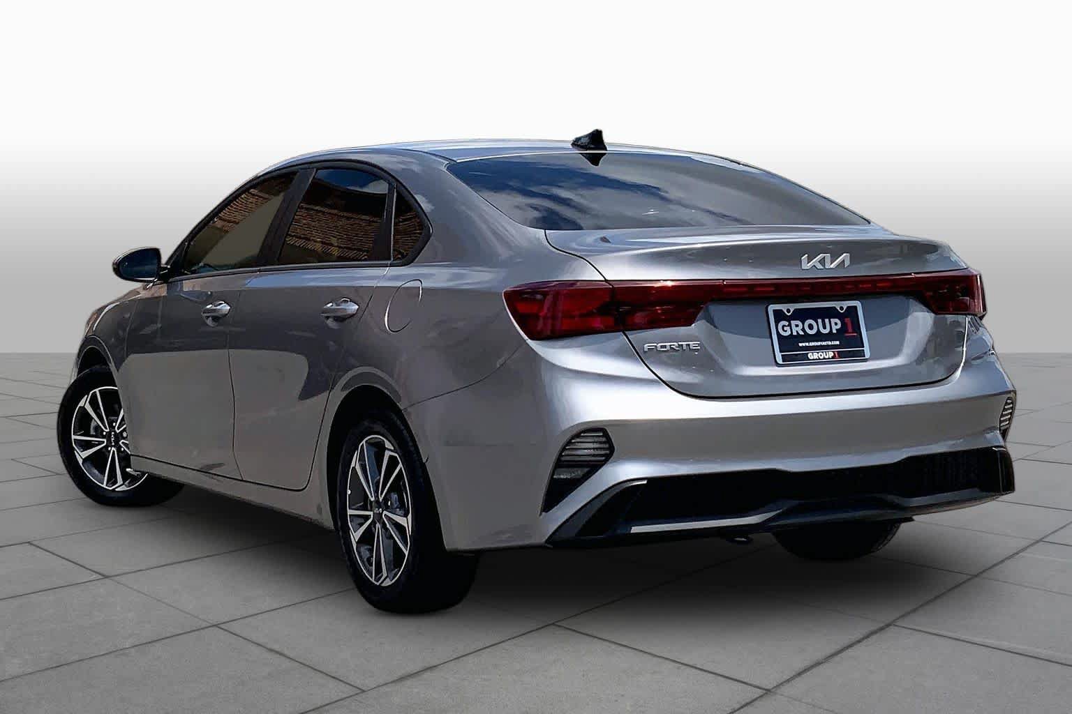 Certified 2024 Kia Forte LXS w/ LXS Technology Package FWD image 12