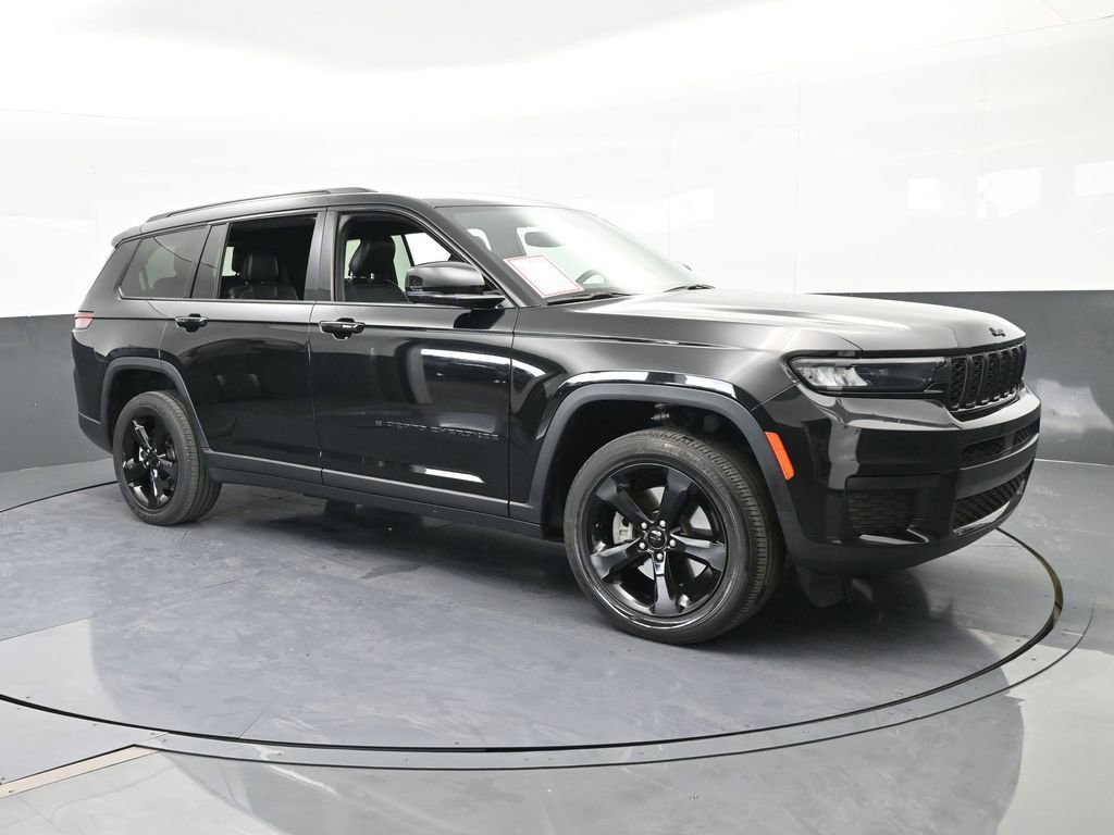 Used 2021 Jeep Grand Cherokee L Laredo image 8