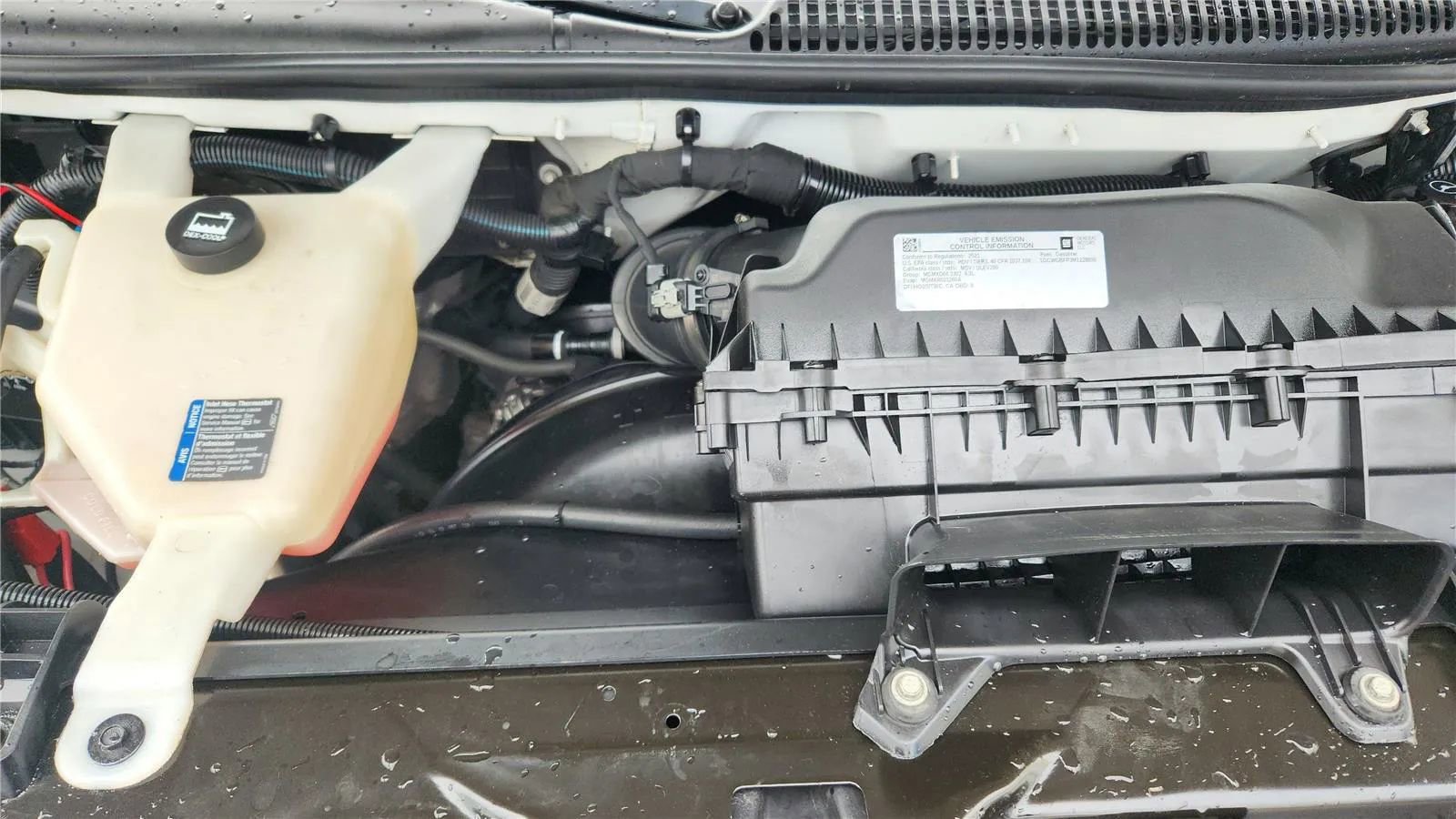 Used 2021 Chevrolet Express 2500 Extended w/ Driver Convenience Package image 9