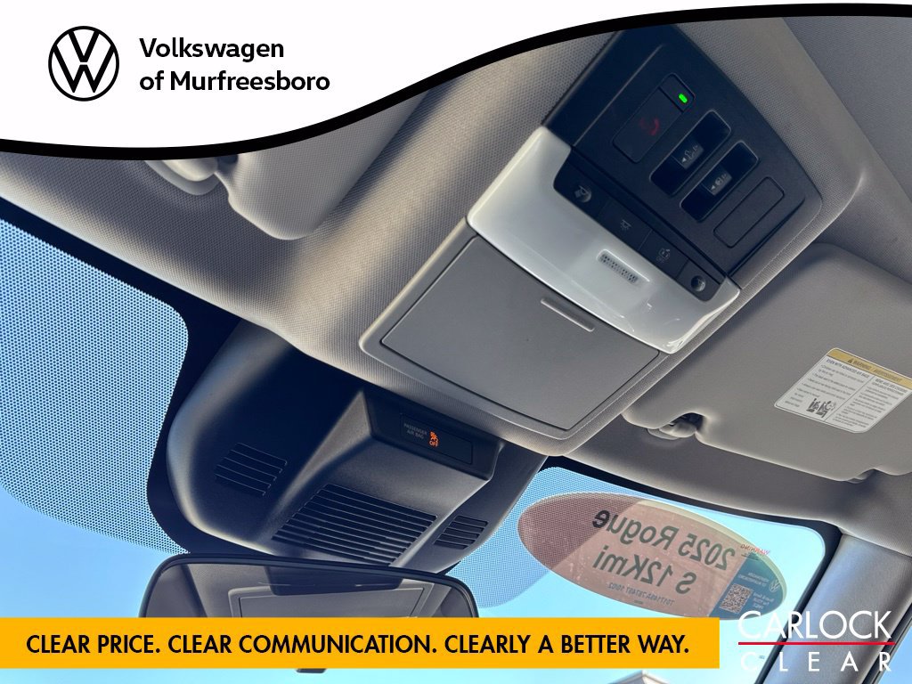 Used 2023 Nissan Rogue SV w/ SV Premium B Package FWD image 24
