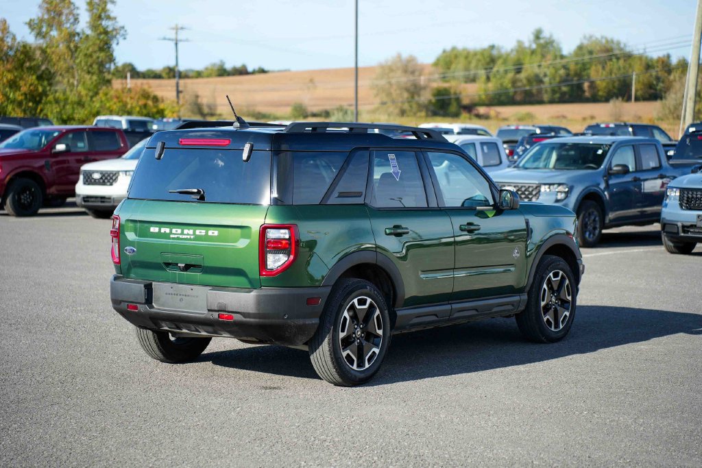 Certified 2024 Ford Bronco Sport Outer Banks AWD/4WD image 5