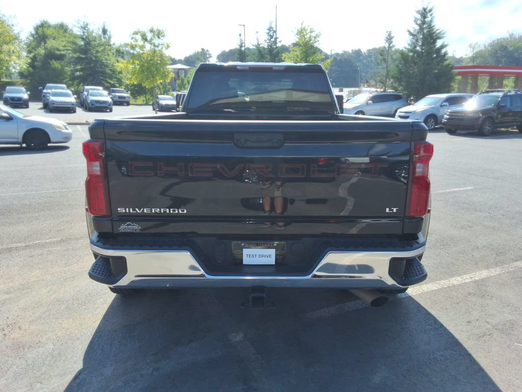 Certified 2025 Chevrolet Silverado 3500 LT AWD/4WD image 6