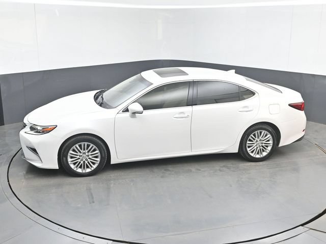 Used 2017 Lexus ES 350 w/ Premium Package FWD image 35