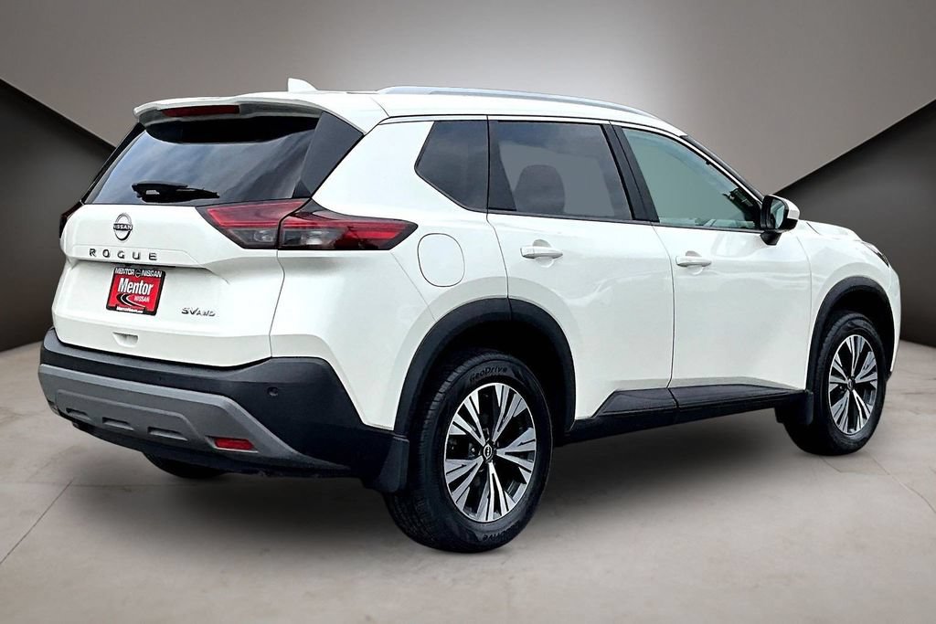 Certified 2023 Nissan Rogue SV w/ SV Premium B Package AWD/4WD image 6