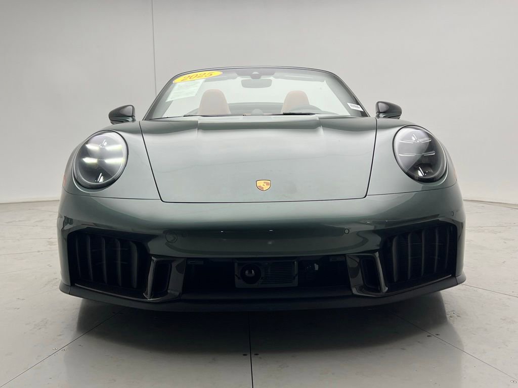 Used 2025 Porsche 911 Carrera 4 GTS image 27