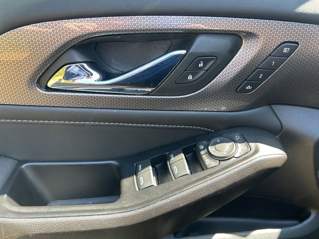 Certified 2023 Chevrolet Traverse Premier image 8