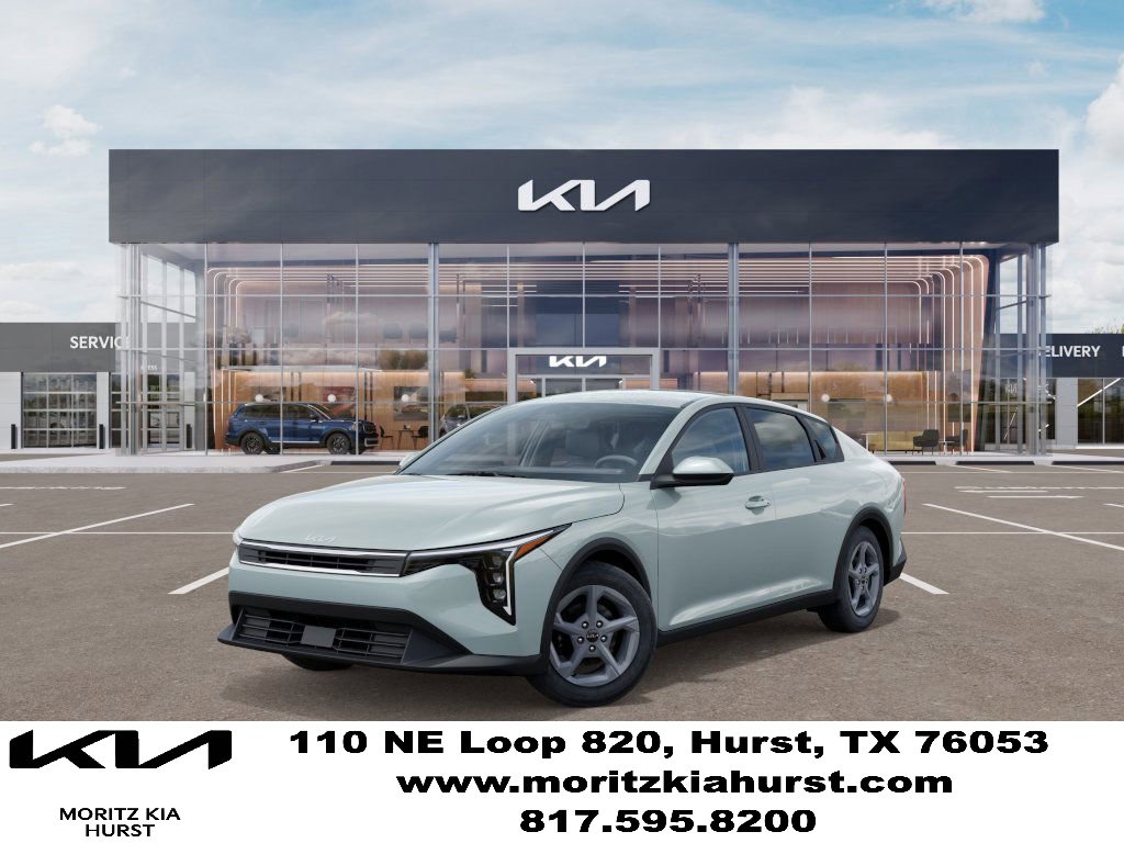 New 2025 Kia K4 LXS