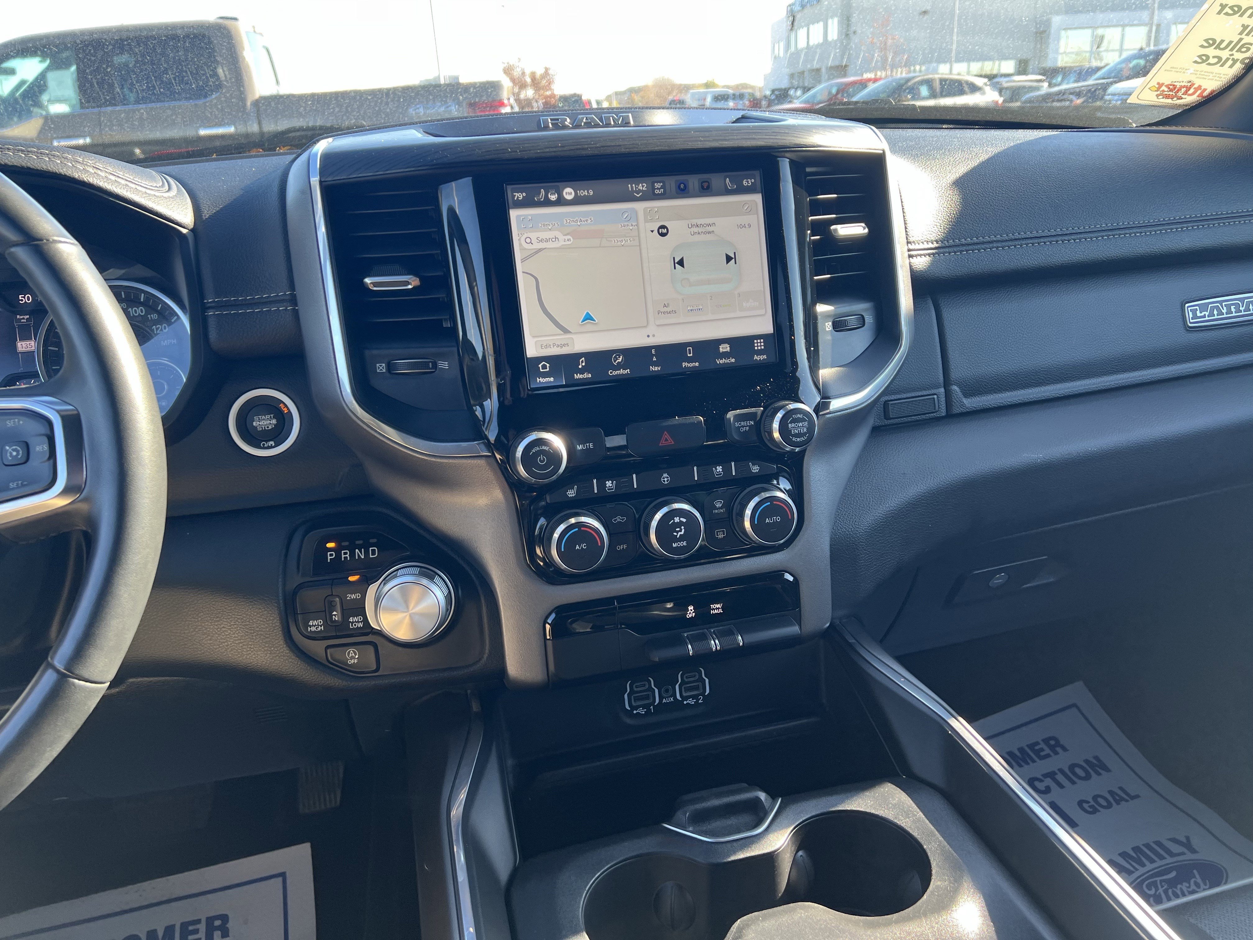 Used 2024 RAM 1500 Laramie image 10