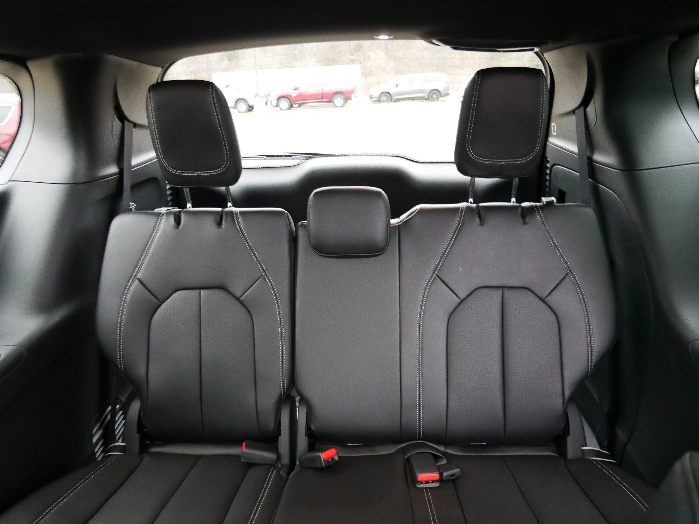 New 2026 Chrysler Pacifica Select w/ S Appearance Package AWD/4WD image 8