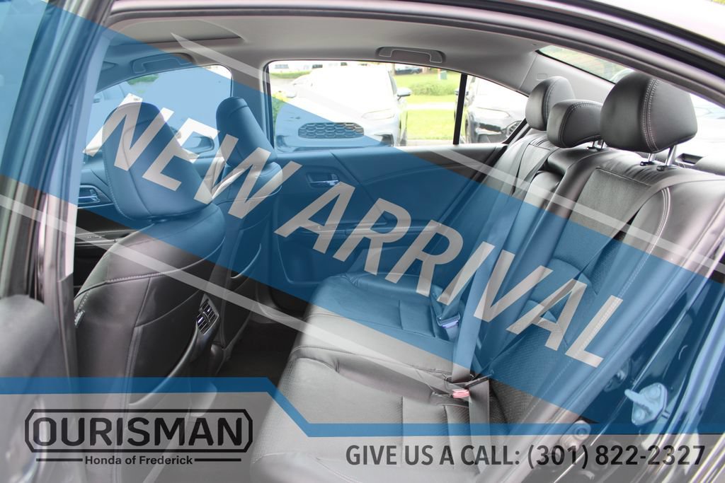 Used 2017 Honda Accord Touring image 12
