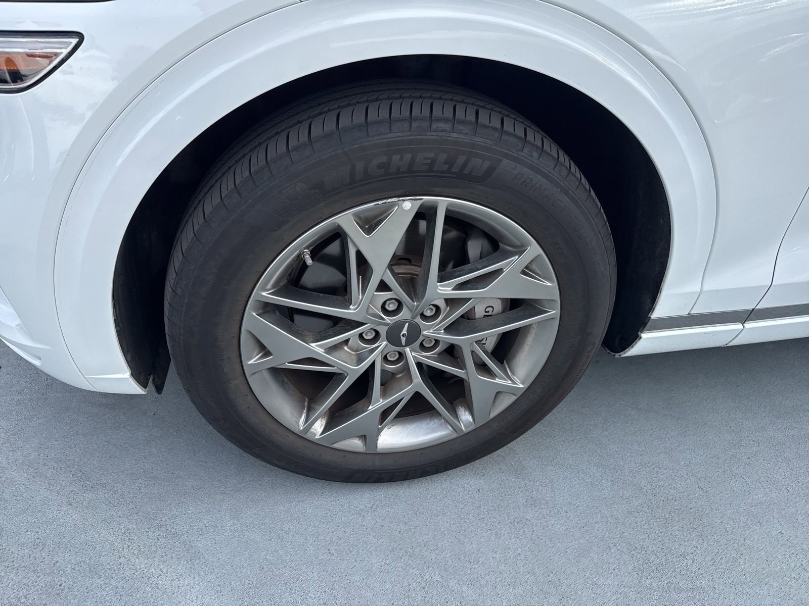 Used 2025 Genesis GV70 2.5T AWD/4WD image 3