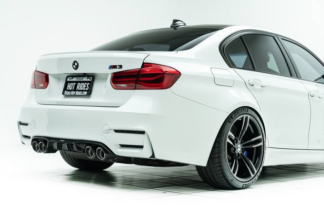 Used 2018 BMW M3 RWD image 14