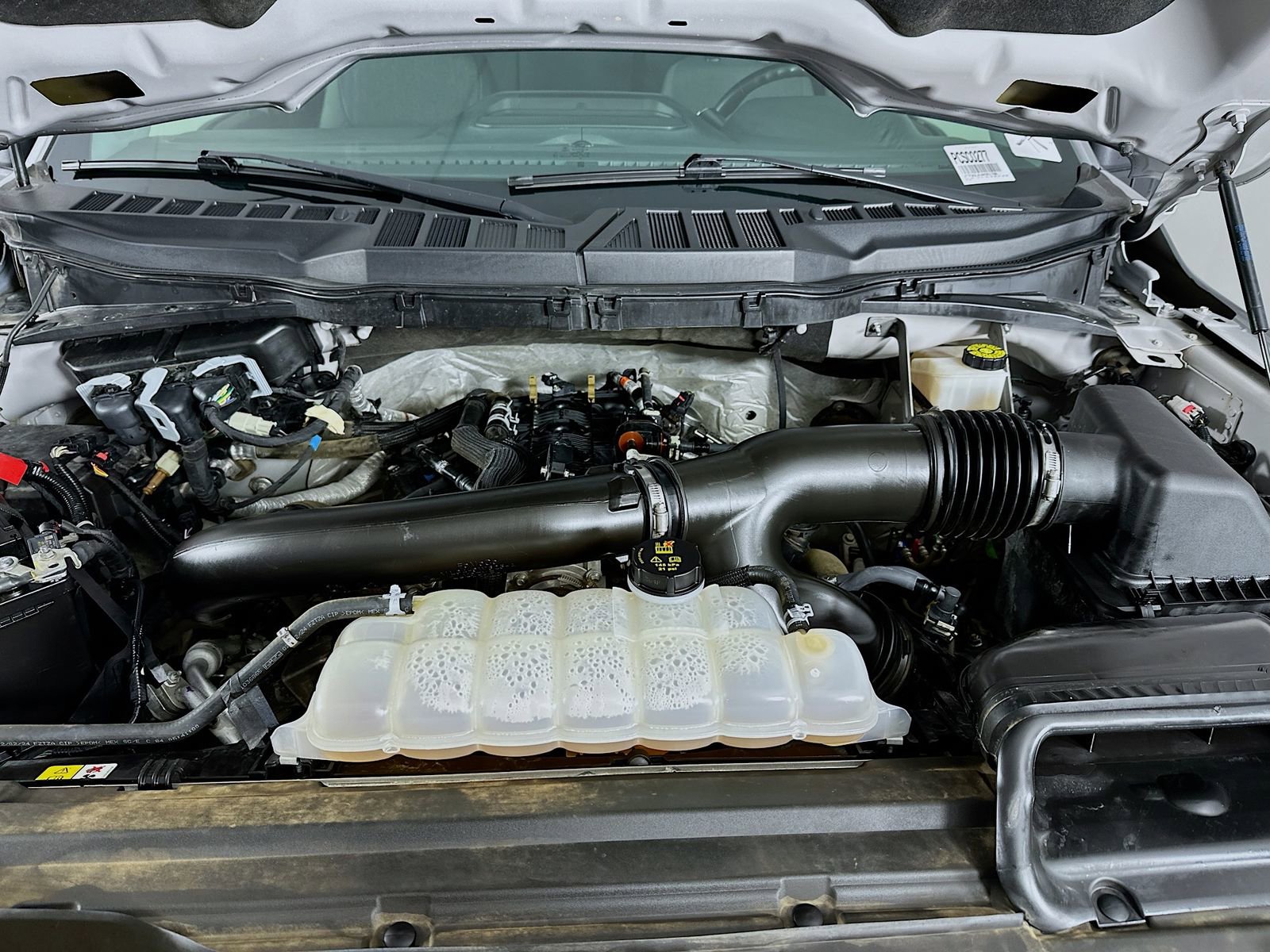 Used 2024 Ford F150 XLT w/ Tow/Haul Package image 29