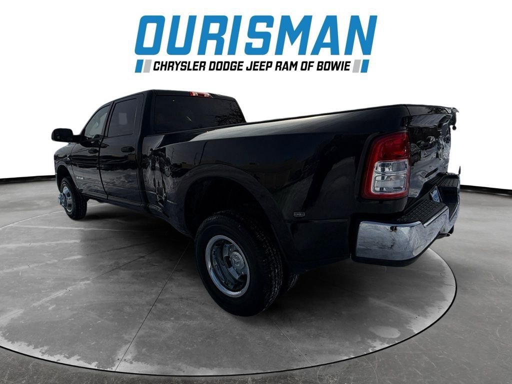 Used 2020 RAM 3500 Tradesman w/ Chrome Appearance Group image 5