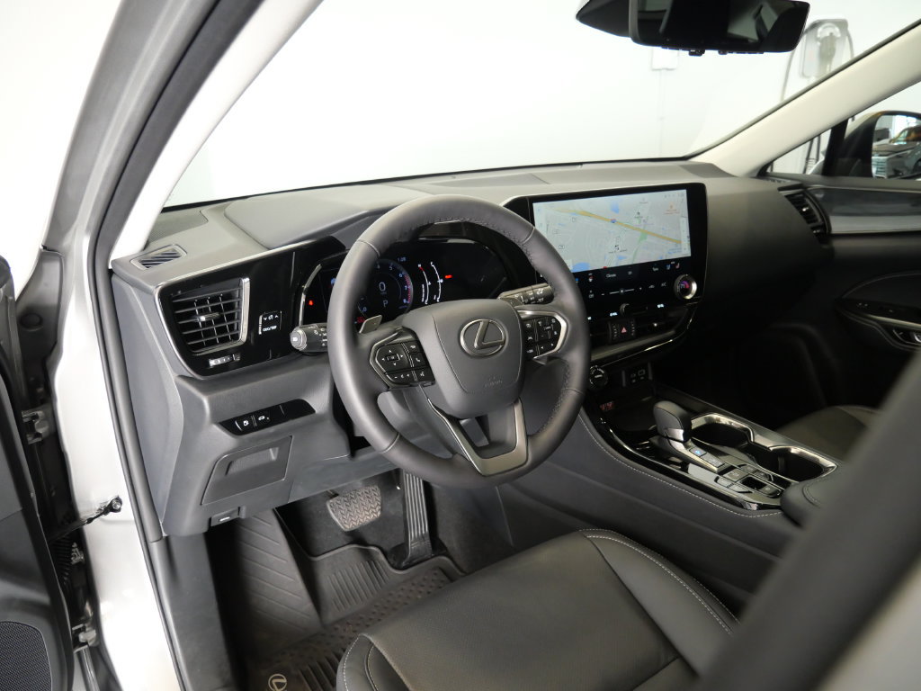 Used 2024 Lexus NX 350 AWD w/ Vision Package image 13