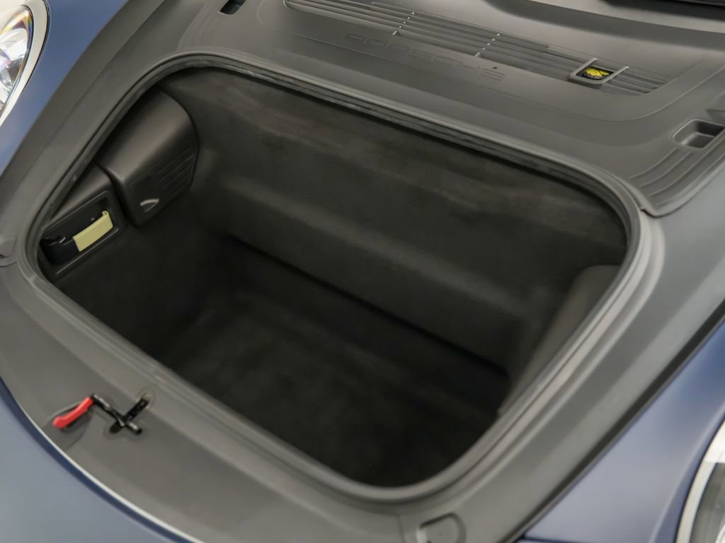 Certified 2019 Porsche 911 Carrera GTS image 13