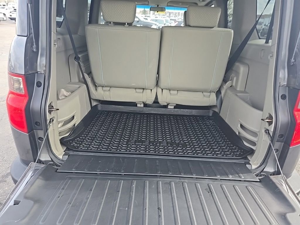 Used 2011 Honda Element LX image 24