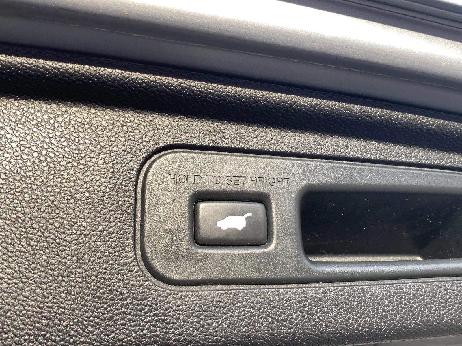 Certified 2024 Honda Odyssey EX-L image 48