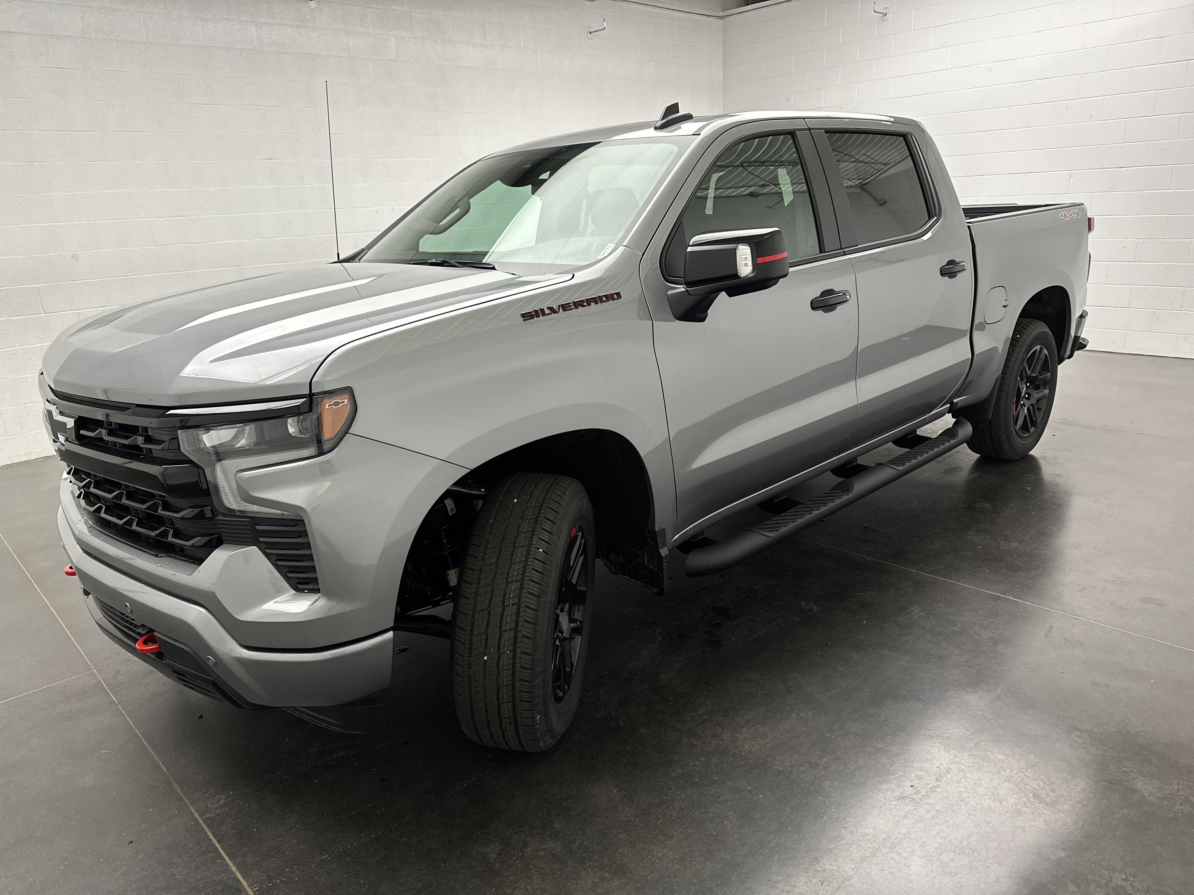 New 2026 Chevrolet Silverado 1500 RST w/ Redline Edition AWD/4WD image 5