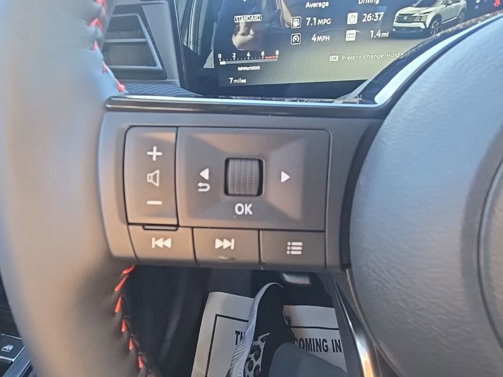 New 2026 Nissan Kicks SR w/ SR Premium Package image 16