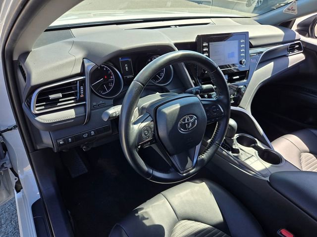 Used 2023 Toyota Camry SE image 9