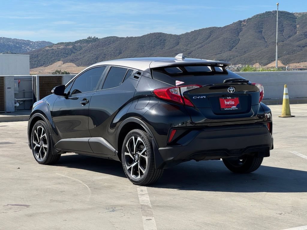 Used 2020 Toyota C-HR XLE FWD image 31