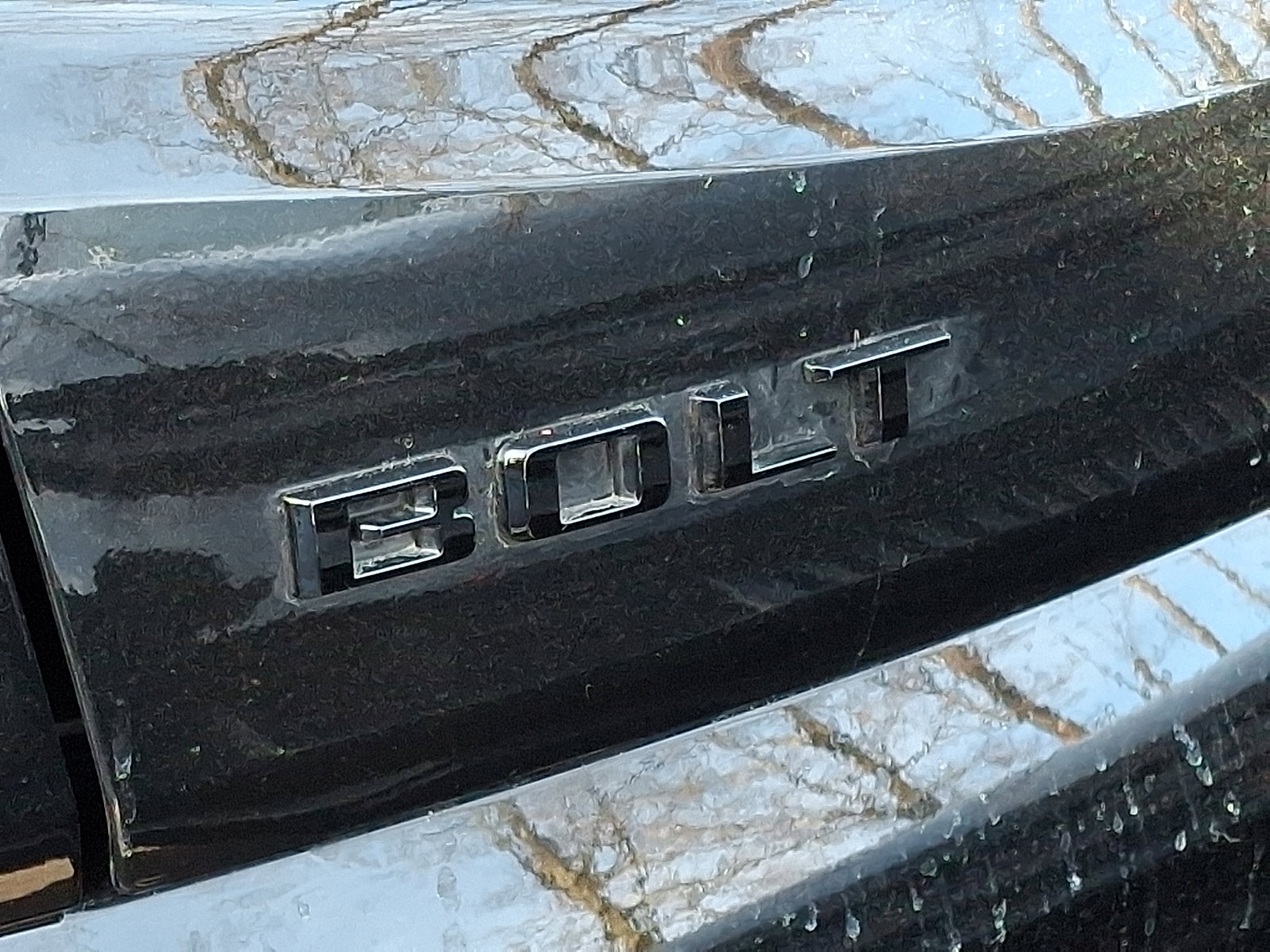 New 2027 Chevrolet Bolt LT w/ Comfort Package image 6