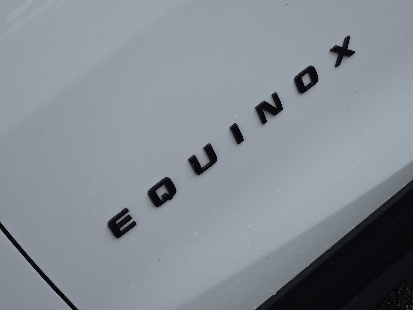Used 2022 Chevrolet Equinox RS w/ RS Leather Package FWD image 12