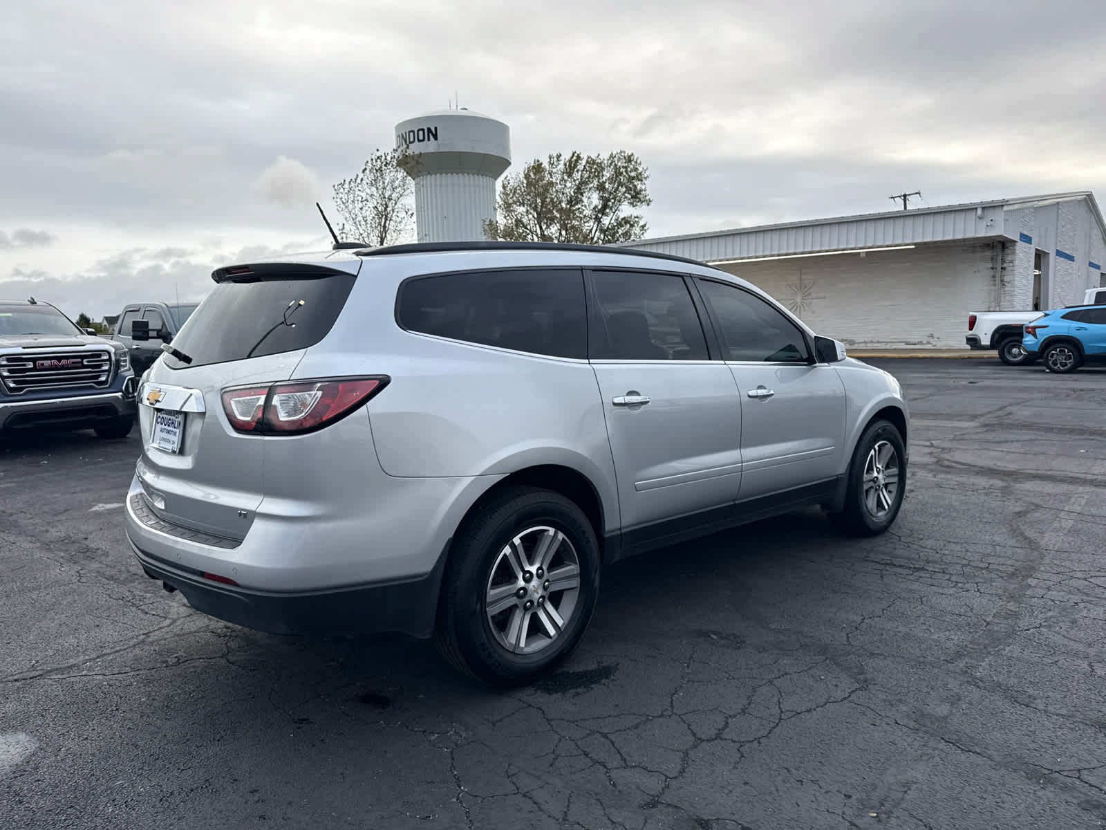 Used 2017 Chevrolet Traverse LT AWD/4WD image 5