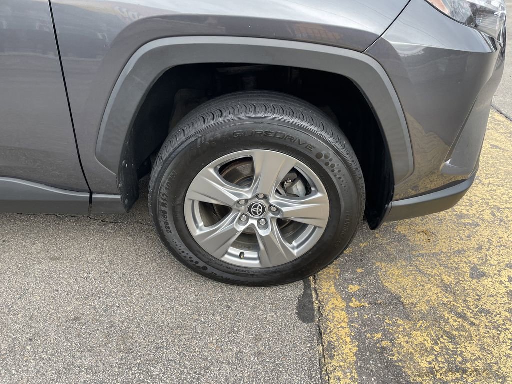 Used 2023 Toyota RAV4 XLE image 11