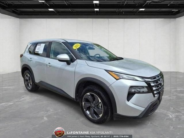 Used 2025 Nissan Rogue SV FWD image 7