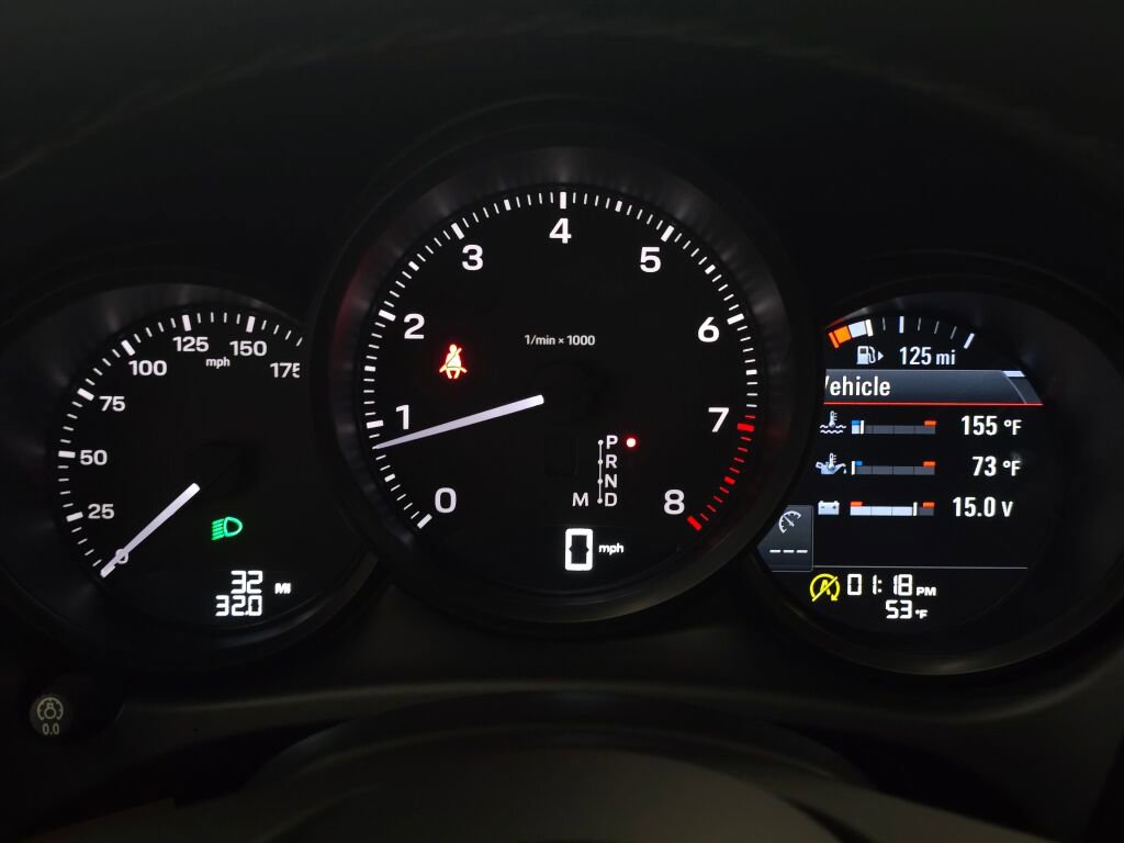 New 2026 Porsche Macan AWD/4WD image 39