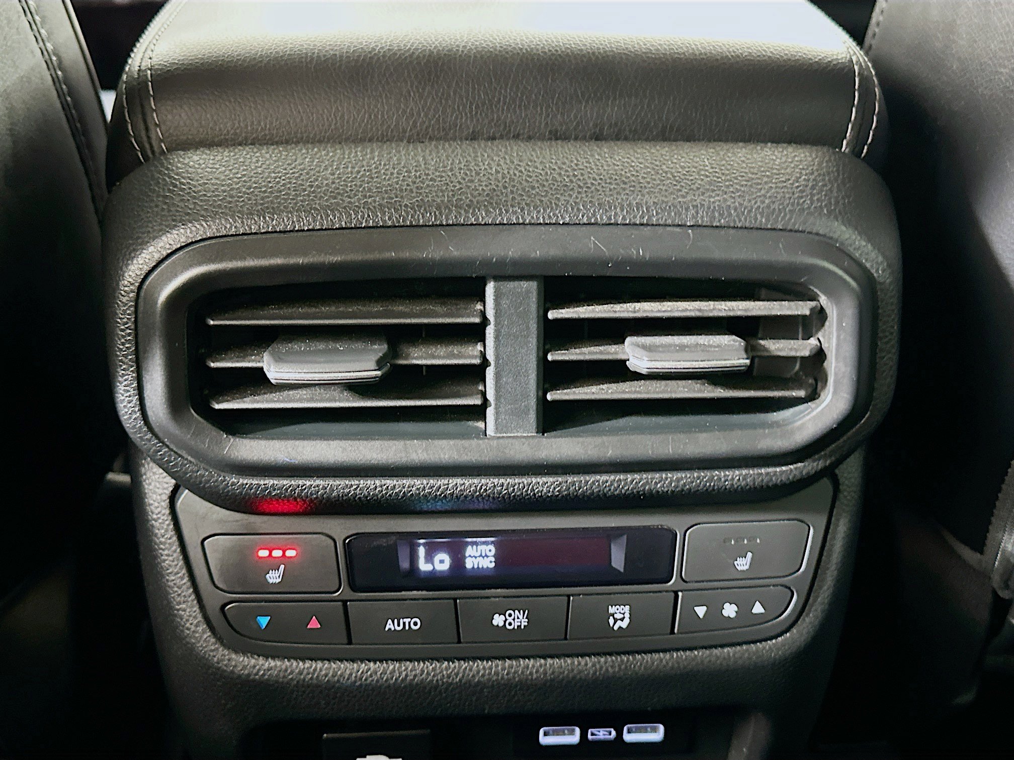 Used 2023 Honda Pilot Elite image 29