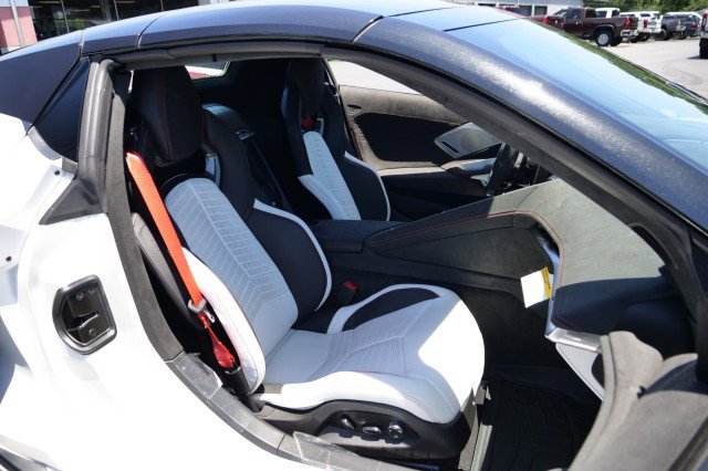 Used 2023 Chevrolet Corvette Z06 RWD image 41