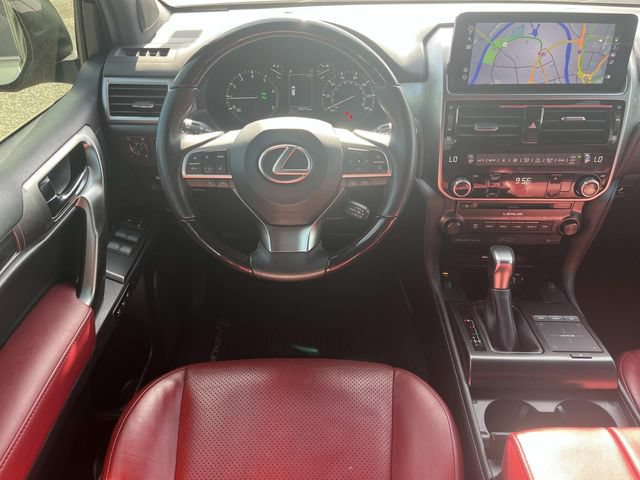 Used 2023 Lexus GX 460 Luxury w/ Accessory Package AWD/4WD image 14