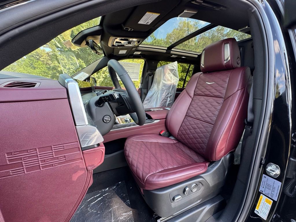 New 2026 Cadillac Escalade ESV Luxury w/ Touring Package image 5