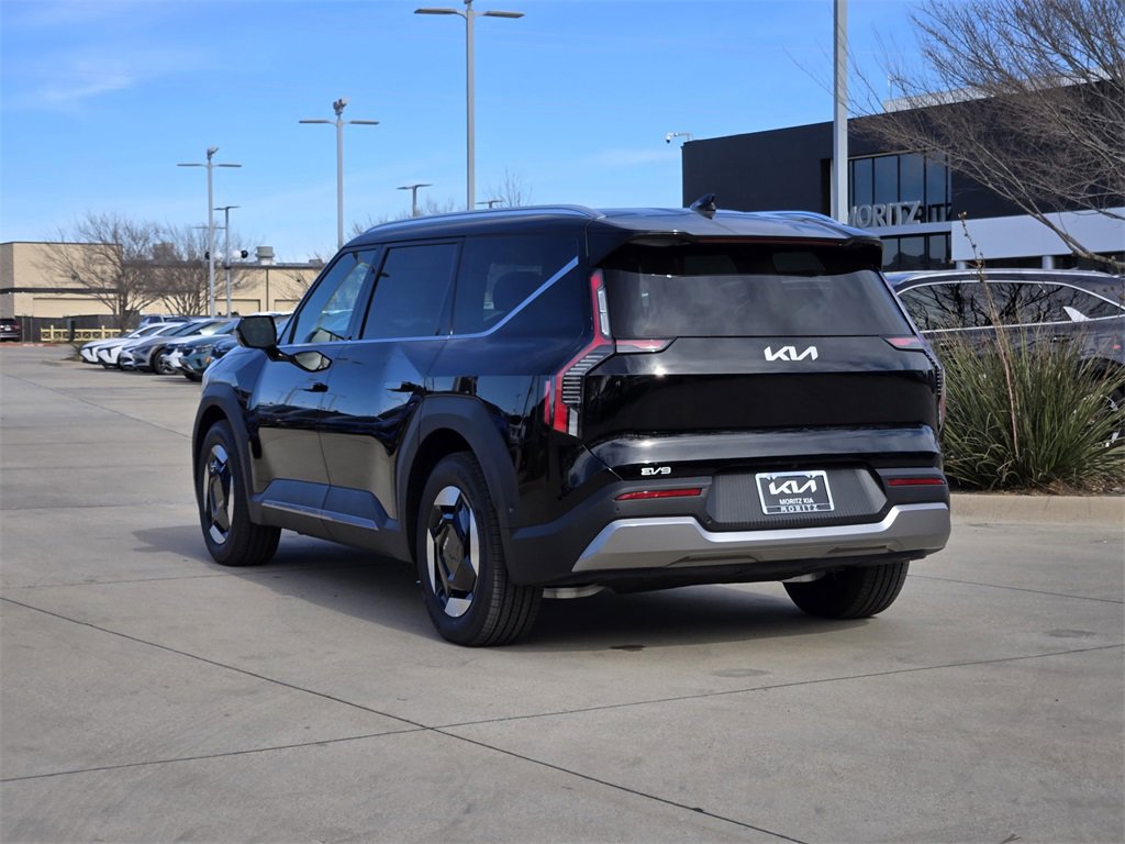 New 2026 Kia EV9 Wind image 3