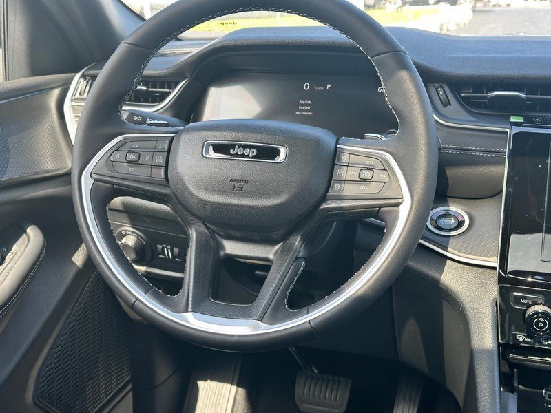 New 2026 Jeep Grand Cherokee L 4WD image 7
