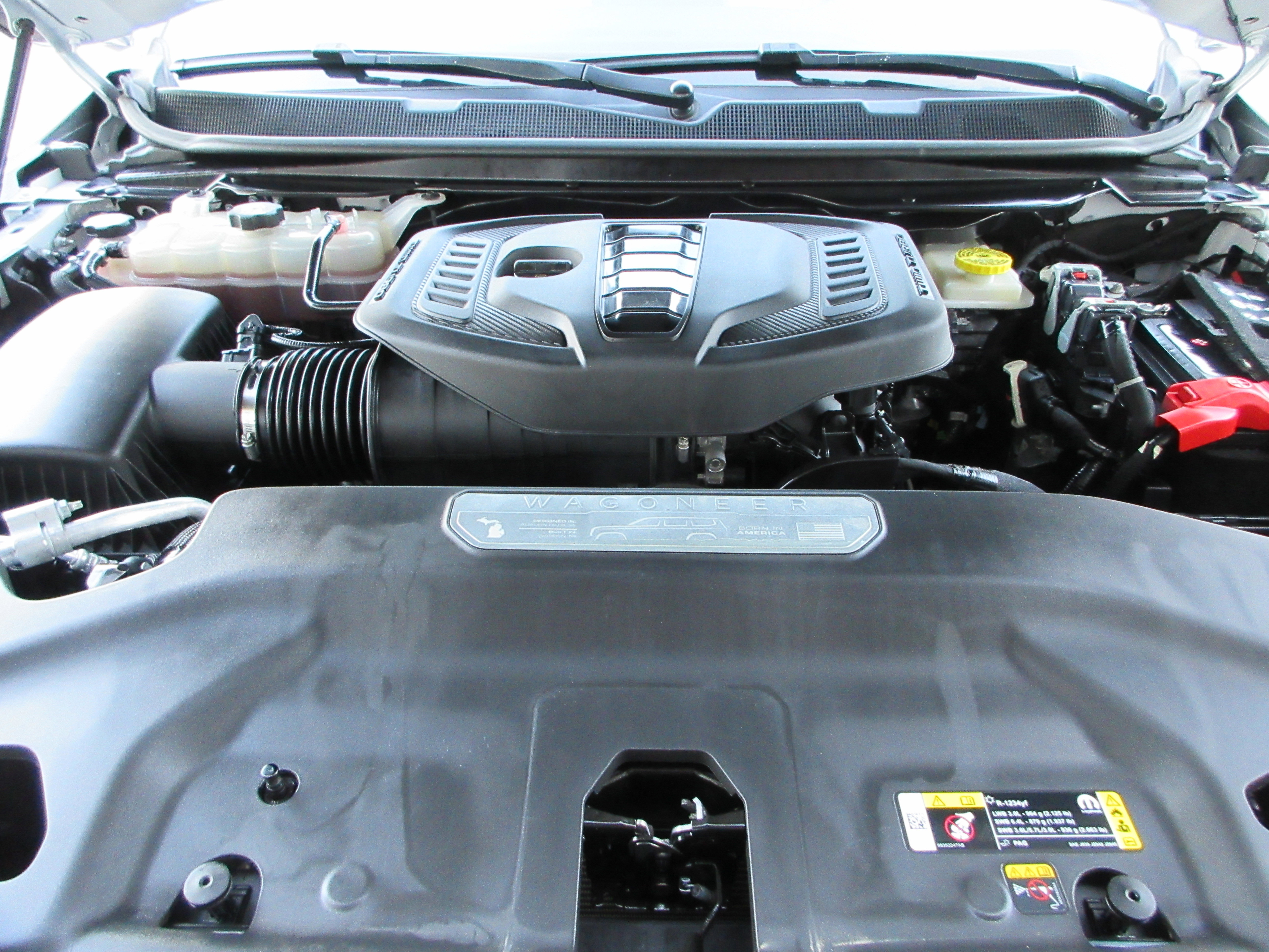 Used 2023 Jeep Wagoneer L Series III w/ Premium Group I image 53