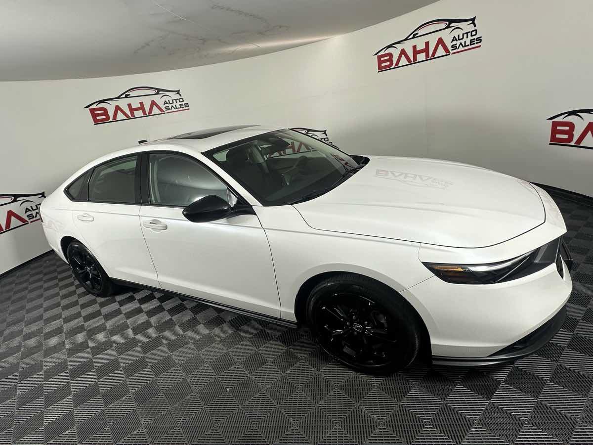 Used 2025 Honda Accord SE image 12