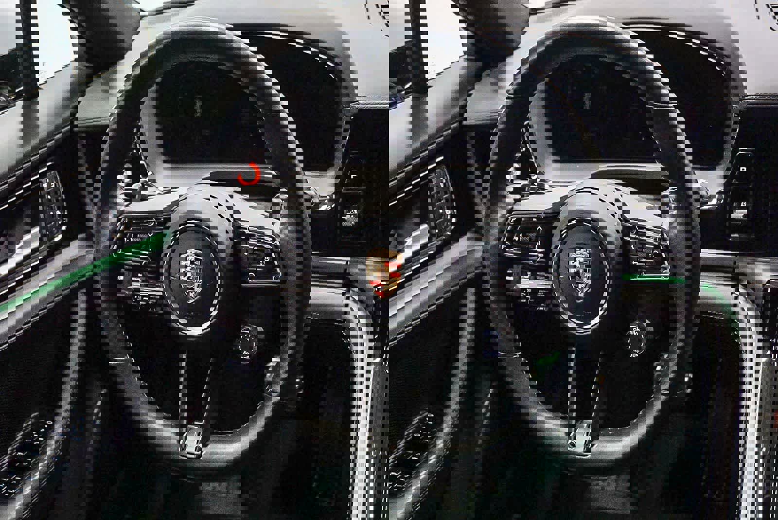 Used 2024 Porsche Panamera 4 image 16