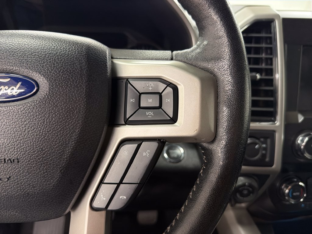 Certified 2019 Ford F150 Lariat w/ Trailer Tow Package AWD/4WD image 21
