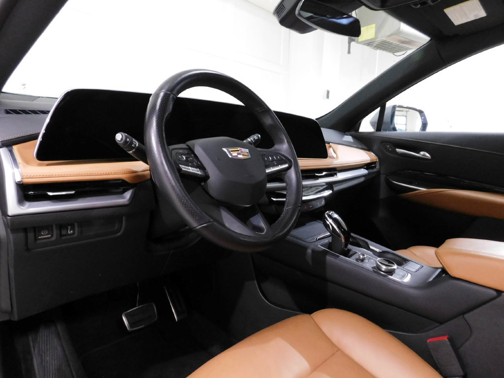 Used 2024 Cadillac XT4 Sport AWD/4WD image 23
