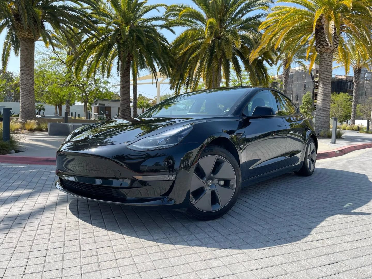 Used 2023 Tesla Model 3 Standard Range RWD image 4