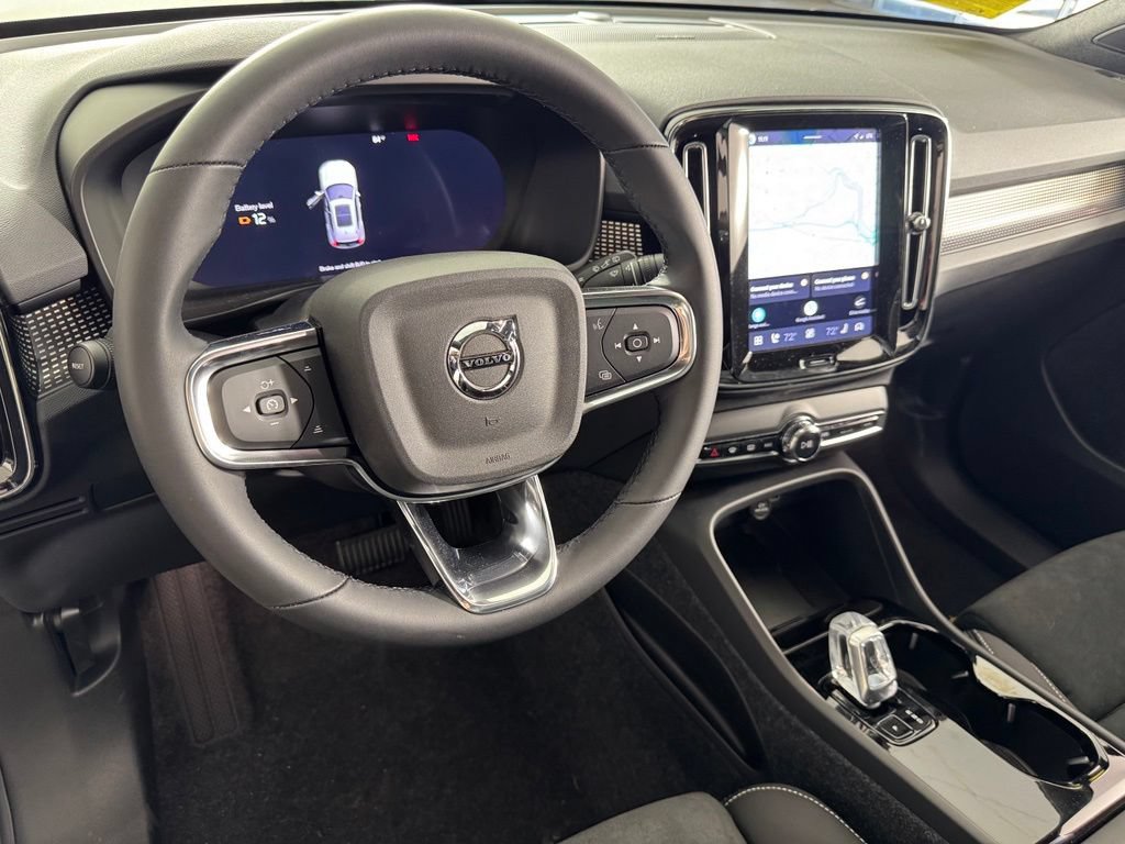 New 2026 Volvo EX40 Ultra AWD/4WD image 10