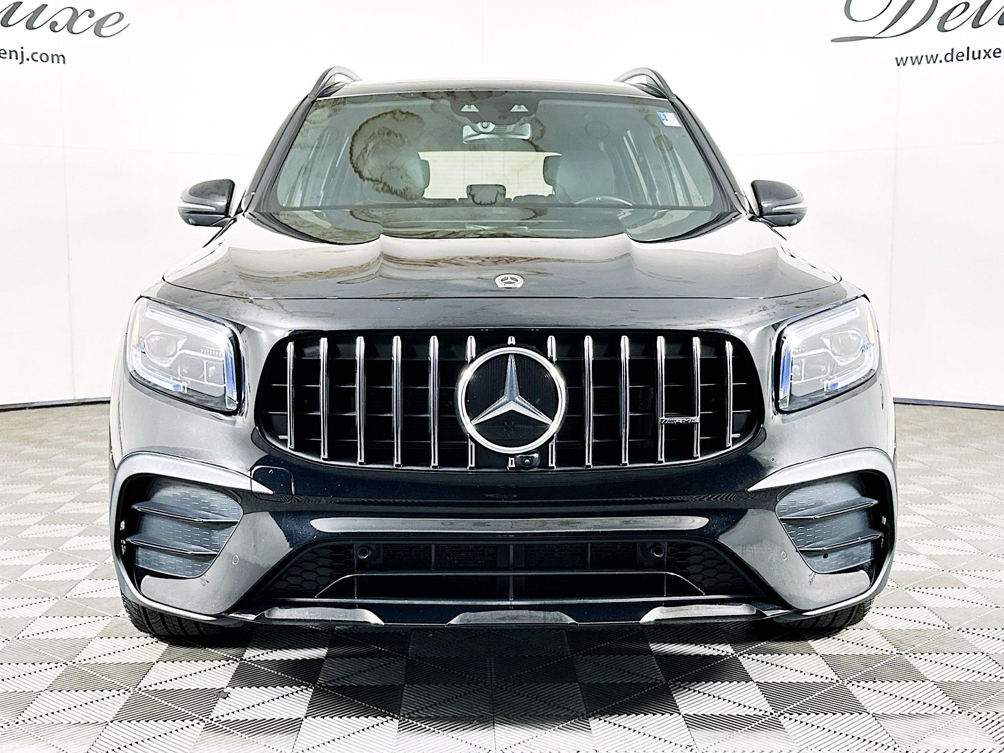 Used 2022 Mercedes-Benz GLB 35 AMG 4MATIC image 2